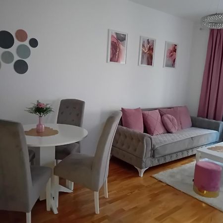 Skyline Apartment Bijeljina Kültér fotó
