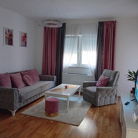 Skyline Apartment Bijeljina Kültér fotó