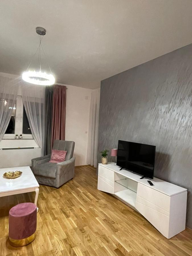 Skyline Apartment Bijeljina Kültér fotó
